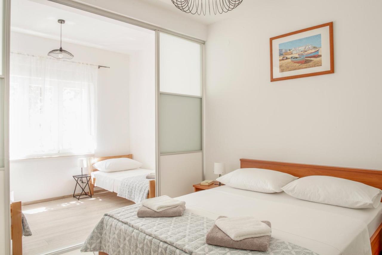 Apartmani Vudrag トロギール エクステリア 写真